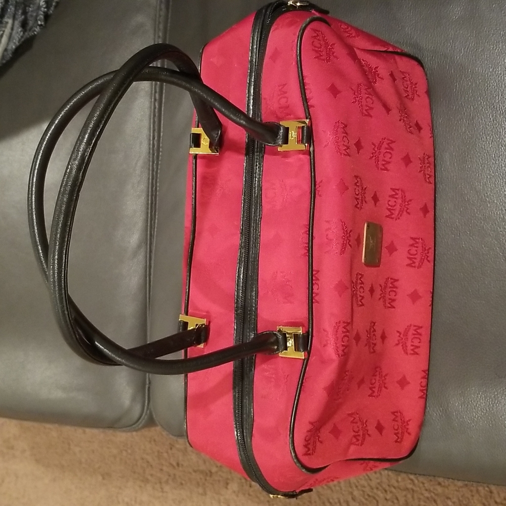 Authentic MCM should bag